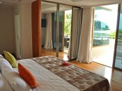 Crown Beach Hotel - Junior Suite Meerblick - Schlafzimmer