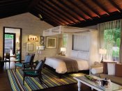 Four Seasons Resort Seychelles - Garden View Villa - Kingsize Bett