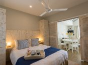 Le Nautique Luxury Beachfront Apartments - Two Bedroom Beachfront Apartment - Schlafbereichedroom Beachfront 3