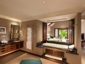 Constance Lémuria Resort - Villa mit Privatpool - Bad