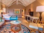 Constance Lémuria Resort - Junior Suite - Wohn- und Schlafbereich